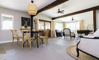 Hillside Colorado Cottages near Westcliffe