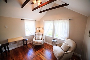 Hillside Colorado Cottages near Westcliffe