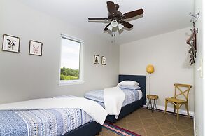 Hillside Colorado Cottages near Westcliffe