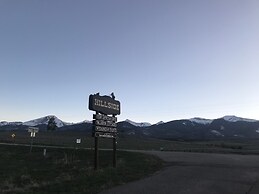 Hillside Colorado Cottages near Westcliffe