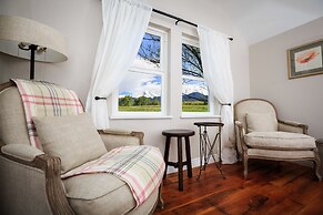 Hillside Colorado Cottages near Westcliffe