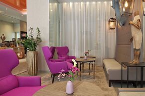 Hôtel La Lanterne & Spa By Timhotel