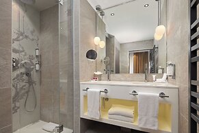 Hôtel La Lanterne & Spa By Timhotel