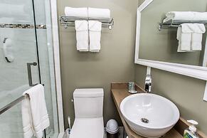 Ambiance by the Falls B&B