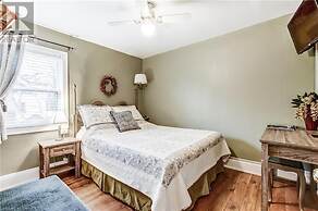 Ambiance by the Falls B&B