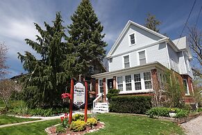 Ambiance by the Falls B&B