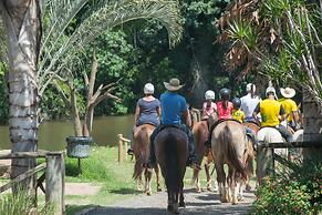 Hotel Fazenda Capoava