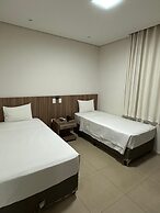 Serata Hotel