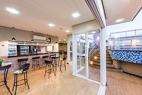 Serata Hotel