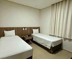 Serata Hotel