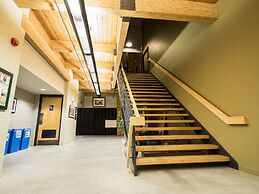 The Canadian Ecology Centre Cabins