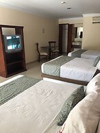 Hotel Confort Plaza & Suite