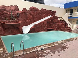 Hotel Confort Plaza & Suite