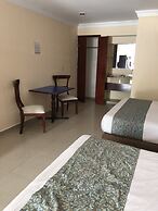Hotel Confort Plaza & Suite