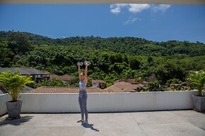 Thaimond Residence by TropicLook