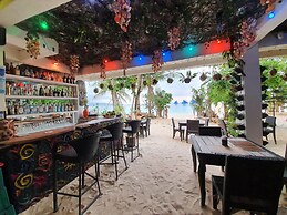 Kaiyana Boracay Beach Resort