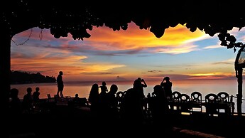 Kurma Eco Beach Lodge