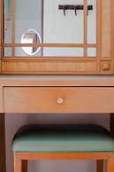 Klong Muang Sunset Hotel