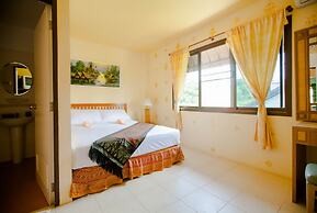 Klong Muang Sunset Hotel