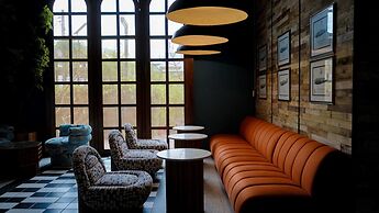 Sugar Marina Hotel - AVIATOR - Phuket Airport