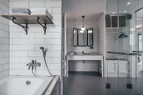 Sugar Marina Hotel - AVIATOR - Phuket Airport