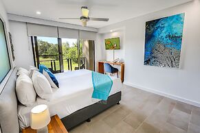 Elysium Triton by the Sea