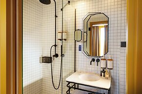 COQ Hotel Paris