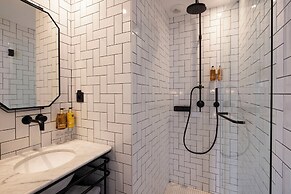 COQ Hotel Paris