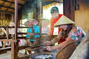 Mulberry Collection Silk Village