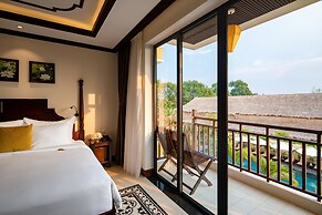 Mulberry Collection Silk Village