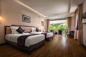 Mulberry Collection Silk Village