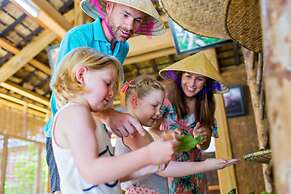 Mulberry Collection Silk Village