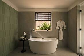 Grand Signature by M Village Hoi An Resort