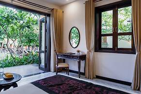 Mulberry Collection Silk Village