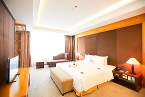 Muong Thanh Luxury Nhat Le Hotel