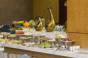 Muong Thanh Luxury Nhat Le Hotel