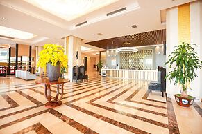 Muong Thanh Luxury Nhat Le Hotel
