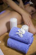 Muong Thanh Luxury Nhat Le Hotel