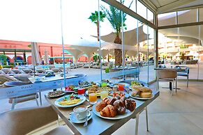 Savoy Le Grand Hotel