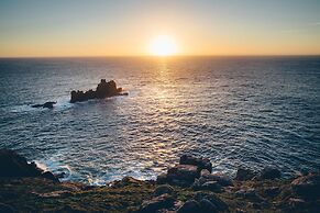 The Land's End Hotel