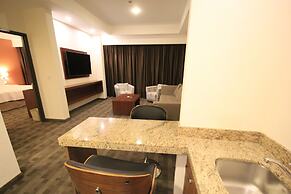Holiday Inn Leon Plaza Mayor by IHG
