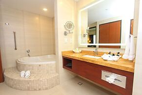 Holiday Inn Leon Plaza Mayor by IHG