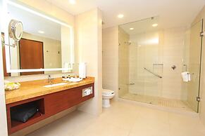 Holiday Inn Leon Plaza Mayor by IHG