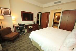 Holiday Inn Leon Plaza Mayor by IHG