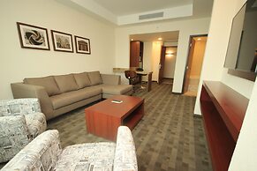 Holiday Inn Leon Plaza Mayor by IHG