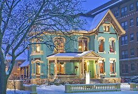 Kalamazoo House