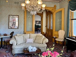 Kalamazoo House