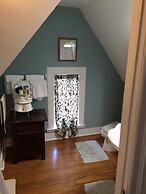 Kalamazoo House