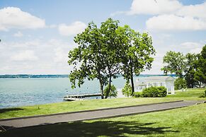 Inns of Aurora Resort & Spa