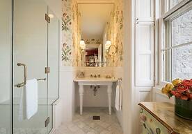 Inns of Aurora Resort & Spa